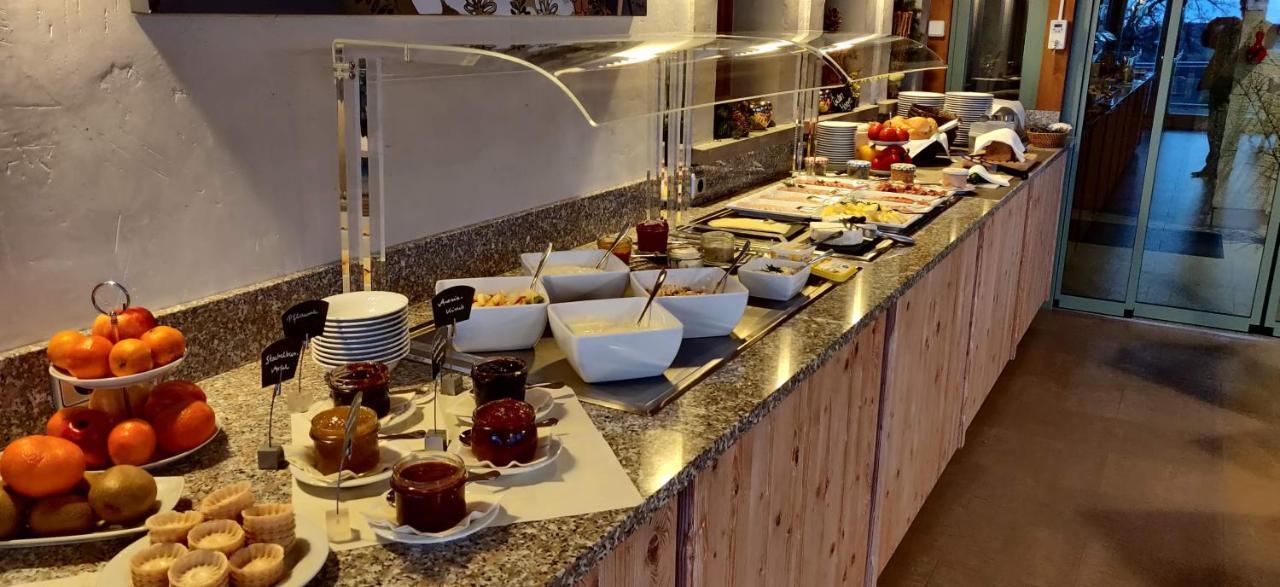 Hotel Neue Hoehe Klingenberg Εξωτερικό φωτογραφία
