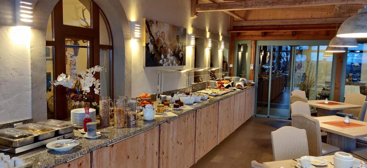 Hotel Neue Hoehe Klingenberg Εξωτερικό φωτογραφία