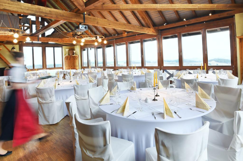 Hotel Neue Hoehe Klingenberg Εξωτερικό φωτογραφία